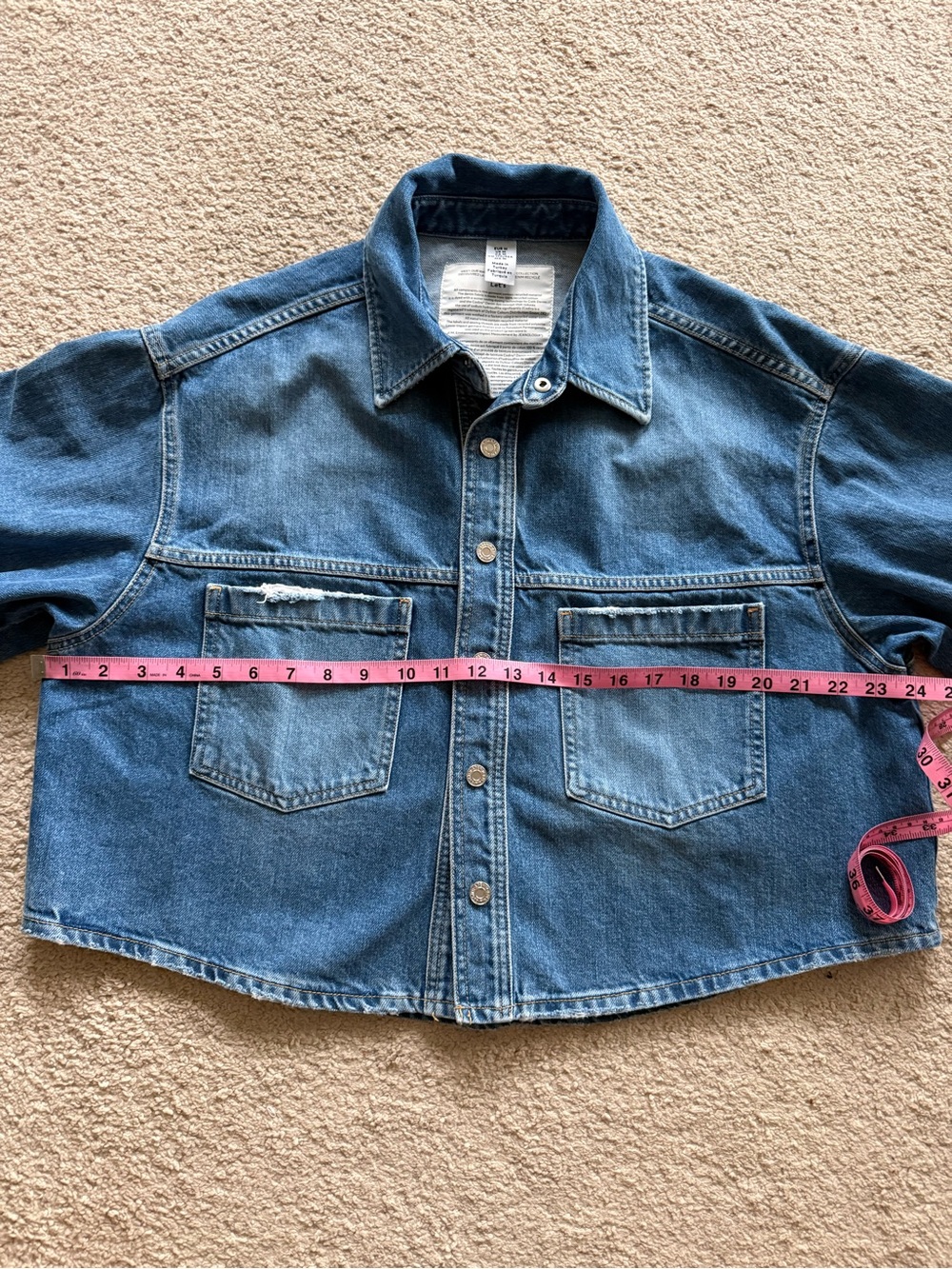 H&M Light Blue Denim Shirt with Button Detail - Picture 5 of 8